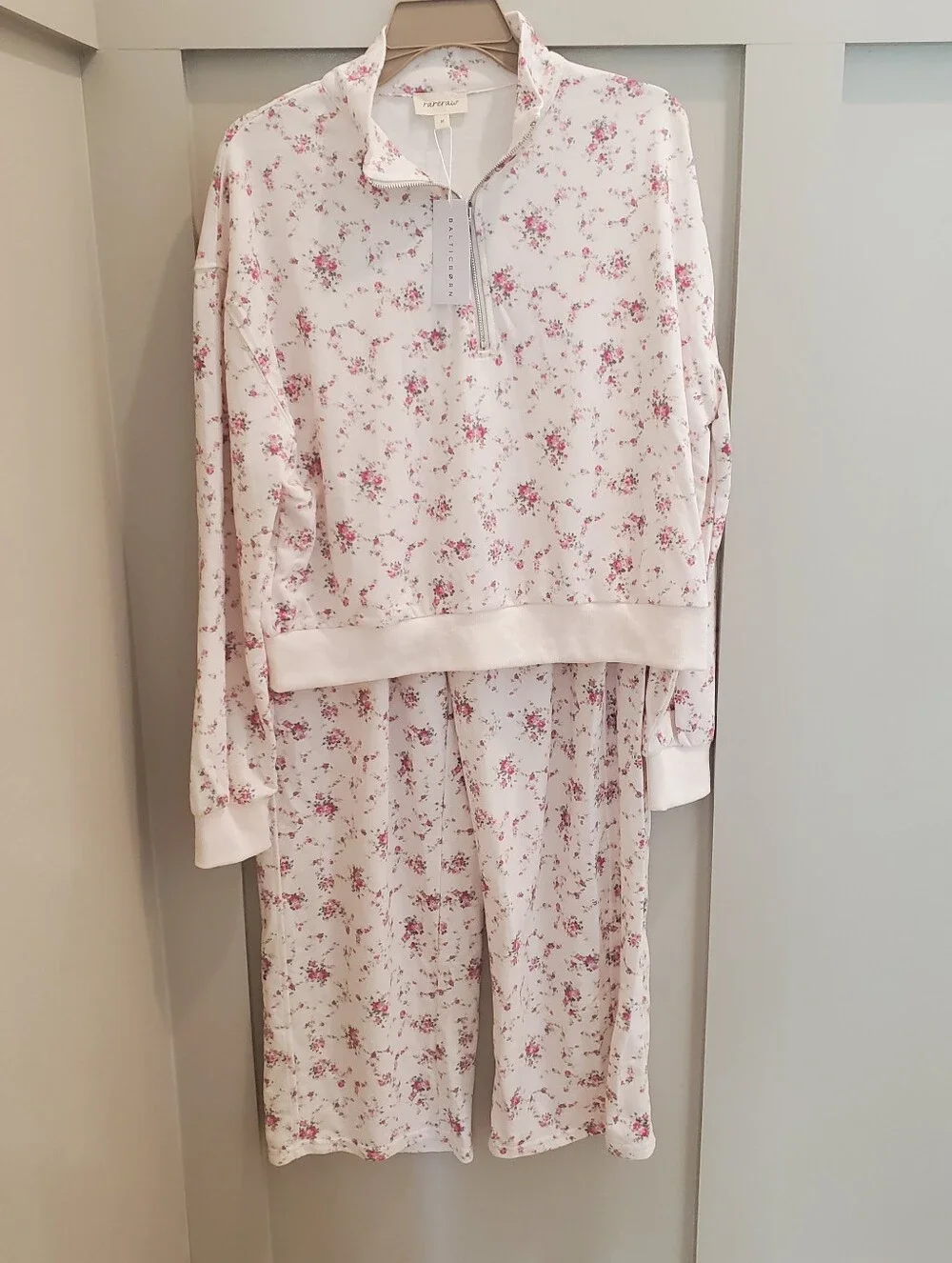 Baltic Born Allison Lounge Set Floral sz M